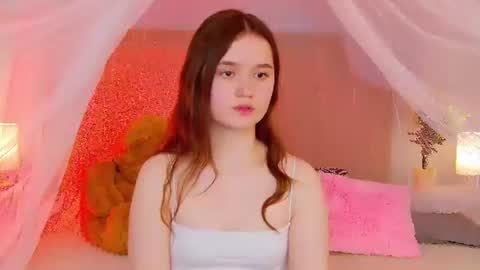 Snapshot of strawbunnybite chatting on July 17, 2:45 pm Bunny online show from July 17, 2:45 pm