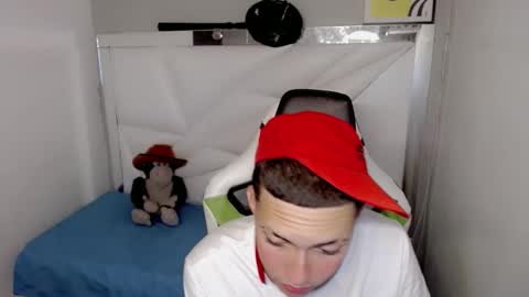 Street online show from March 10, 9:03 am