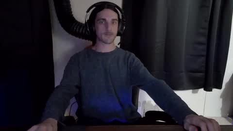 stringgreens777 online show from January 13, 1:16 pm