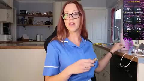 Snapshot of stripmequick chatting on October 20, 3:23 pm Amorina online show from October 20, 3:23 pm