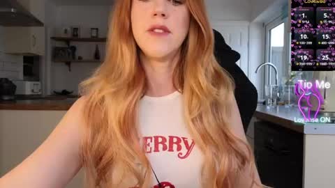 Snapshot of stripmequick chatting on May 31, 2:46 pm Amorina online show from May 31, 2:46 pm