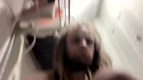 That1bitch online show from June 16, 8:39 am