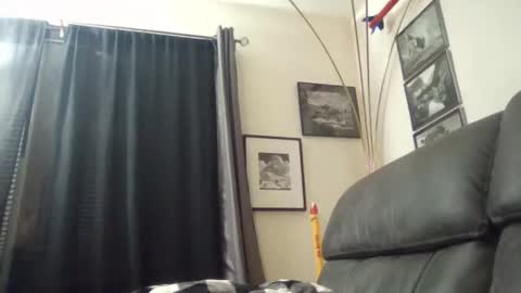 strokinaces1 online show from April 13, 4:51 am