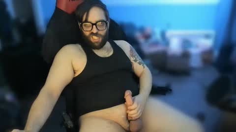 Snapshot of strokingslow420 chatting on February 8, 10:29 am Johnny online show from February 8, 10:29 am