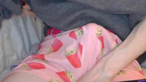 Snapshot of stroknmydong chatting on February 20, 8:39 am Dong Stroker online show from February 20, 8:39 am