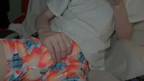 Snapshot of stroknmydong chatting on September 18, 9:22 am Dong Stroker online show from September 18, 9:22 am