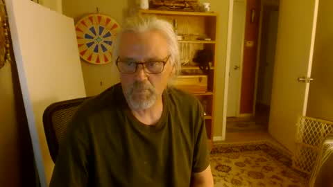 Snapshot of stroknpoker chatting on July 1, 9:33 am stroknpoker online show from July 1, 9:33 am