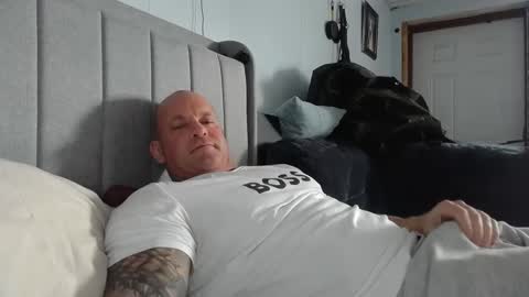 StrongAndHard online show from December 5, 5:17 pm