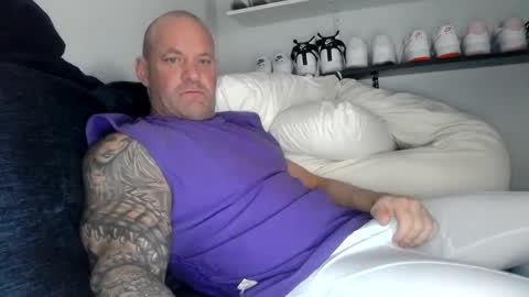 StrongAndHard online show from January 25, 6:35 pm