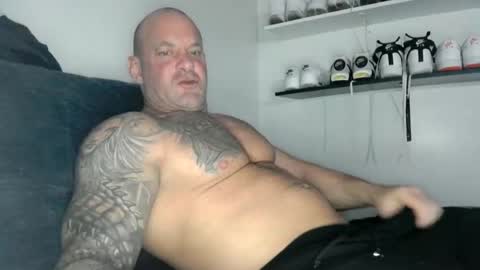 StrongAndHard online show from February 11, 5:29 pm