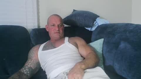 StrongAndHard online show from October 4, 11:25 pm