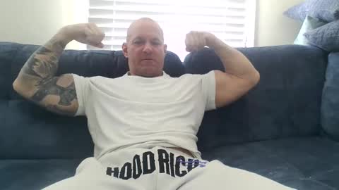 StrongAndHard online show from October 13, 2:28 pm