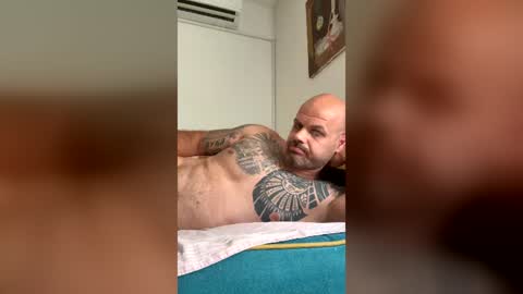 strongdaddy91 online show from June 24, 10:58 am