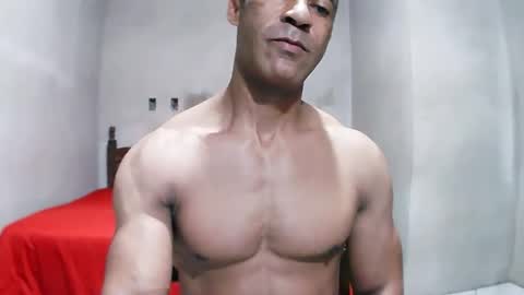 strongdaddyfantastic online show from March 20, 2:33 pm