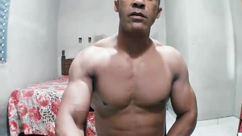 strongdaddyfantastic online show from March 26, 12:33 pm