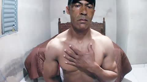 strongdaddyfantastic online show from July 26, 2:24 pm
