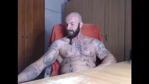 Snapshot of strongivan chatting on June 13, 5:38 am StrongIvan online show from June 13, 5:38 am