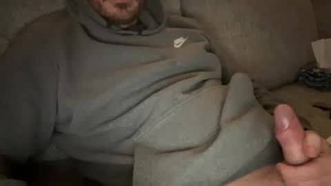 Snapshot of strongman4u2do chatting on January 1, 1:58 am Jay online show from January 1, 1:58 am