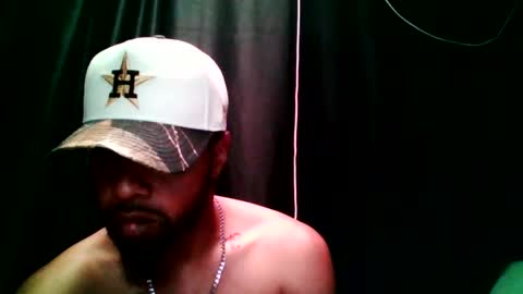 Snapshot of strpafrkstates chatting on April 1, 6:27 pm SteakStrippaton online show from April 1, 6:27 pm