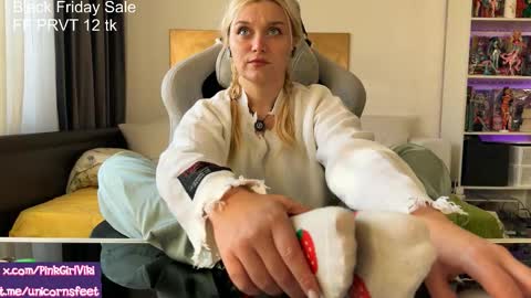 goddess online show from November 29, 11:57 am