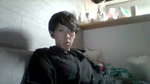 Asian boy online show from October 26, 6:36 pm