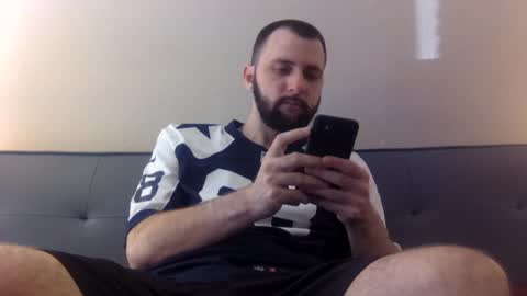 stud4u21 online show from October 5, 5:00 pm