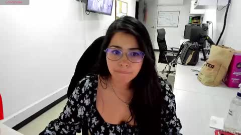 studcb_ online show from May 7, 1:00 am