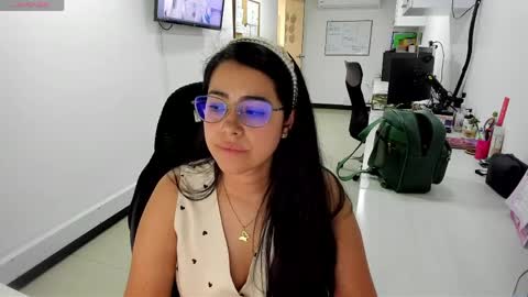 studcb_ online show from May 26, 9:22 pm