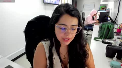 studcb_ online show from June 4, 11:00 pm
