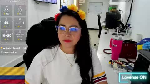 studcb_ online show from June 27, 3:39 pm