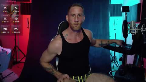 Ryan Long online show from January 10, 3:08 am