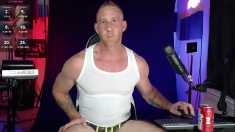 Snapshot of studforyouall chatting on July 26, 10:16 pm Ryan Long online show from July 26, 10:16 pm