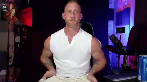 Snapshot of studforyouall chatting on August 3, 12:20 am Ryan Long online show from August 3, 12:20 am