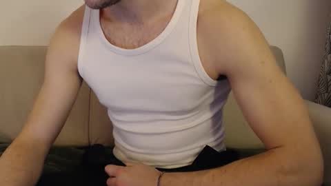 Stud From Paris online show from March 1, 4:31 pm