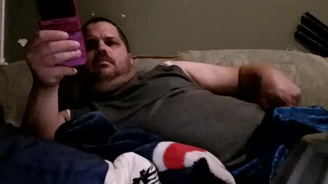 Snapshot of studlydaddy89 chatting on August 8, 7:10 am studlydaddy89 online show from August 8, 7:10 am