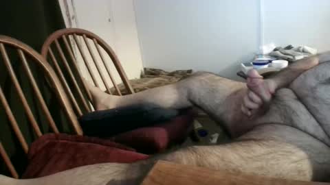 Snapshot of stugots42 chatting on May 22, 2:51 am stugots42 online show from May 22, 2:51 am