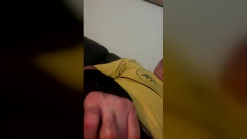 Snapshot of stumpyj2266 chatting on February 26, 9:14 pm stumpyj2266 online show from February 26, 9:14 pm