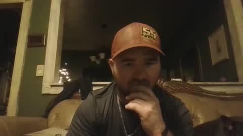 Snapshot of sub_michael41 chatting on December 1, 5:23 am sub_michael41 online show from December 1, 5:23 am