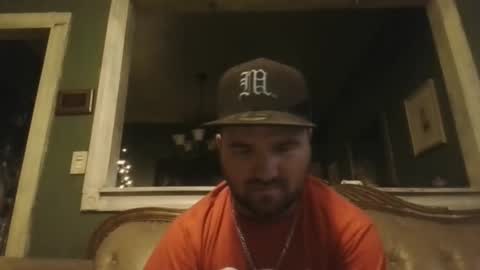 Snapshot of sub_michael41 chatting on December 4, 4:22 am sub_michael41 online show from December 4, 4:22 am