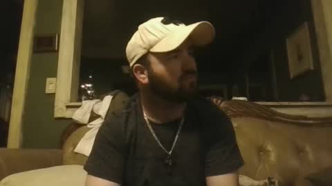 Snapshot of sub_michael41 chatting on December 16, 5:45 am sub_michael41 online show from December 16, 5:45 am