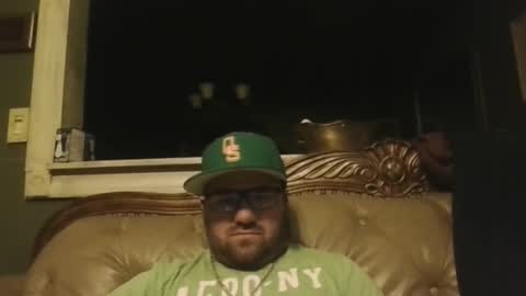 Snapshot of sub_michael41 chatting on March 18, 5:43 am sub_michael41 online show from March 18, 5:43 am