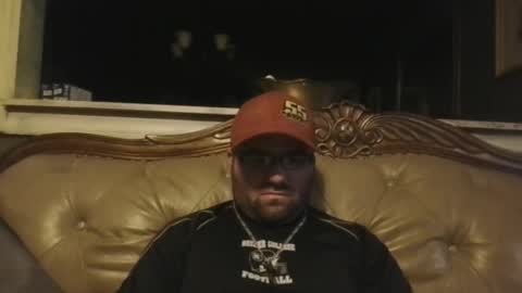 Snapshot of sub_michael41 chatting on April 29, 2:15 am sub_michael41 online show from April 29, 2:15 am