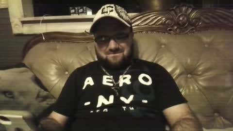 Snapshot of sub_michael41 chatting on May 29, 3:48 am sub_michael41 online show from May 29, 3:48 am