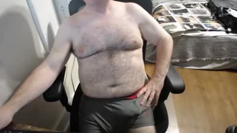 subbrian online show from July 30, 5:06 am