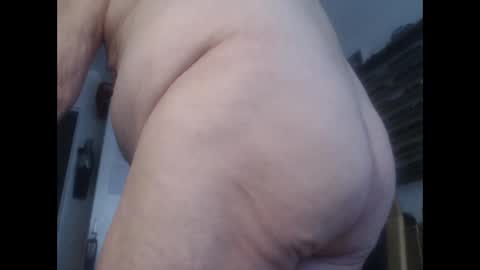 Snapshot of subibuns chatting on February 19, 11:50 am Marcel online show from February 19, 11:50 am