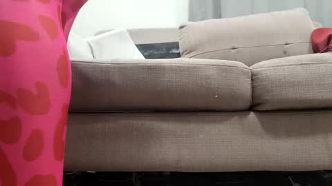 sublozer66 online show from January 11, 8:33 am