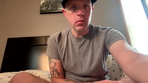 Snapshot of submissivebrett381 chatting on April 28, 12:54 pm submissivebrett381 online show from April 28, 12:54 pm