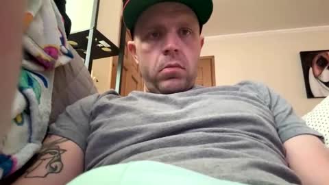 Snapshot of submissivebrett381 chatting on June 6, 2:44 pm submissivebrett381 online show from June 6, 2:44 pm