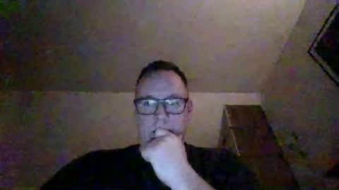 Snapshot of subpig84 chatting on March 28, 10:53 pm Sub Male online show from March 28, 10:53 pm