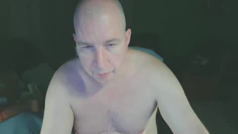 Snapshot of subrender chatting on January 31, 8:51 pm subrender online show from January 31, 8:51 pm